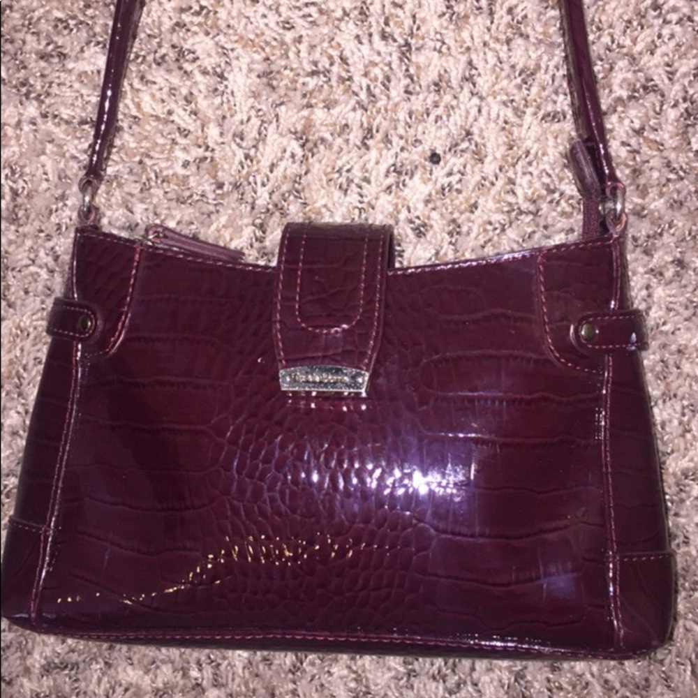 Authentic LIZ CLAIBORNE bag❤️❤️❤️❤️💚💚